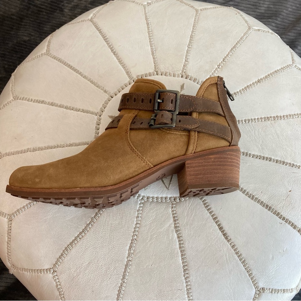 Ugg Patsy Booties - image 6